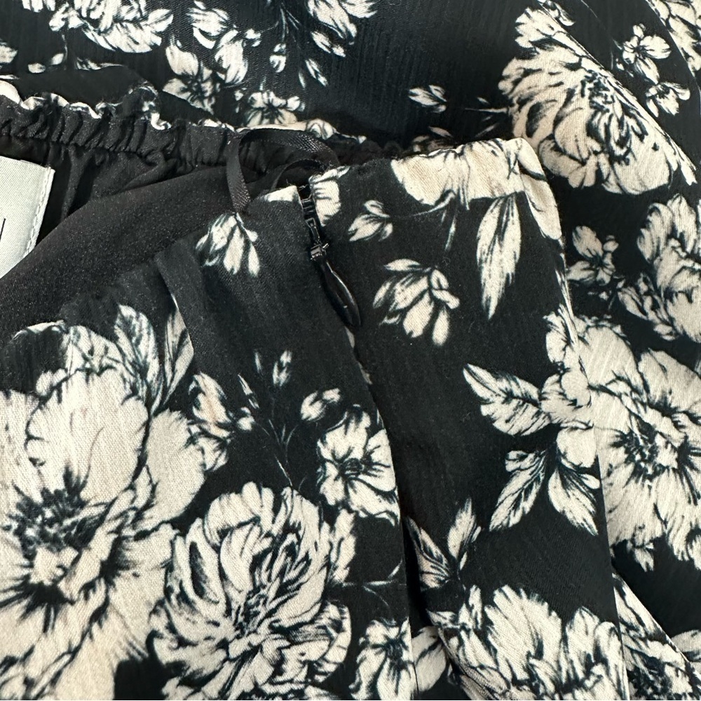 NWT Sachin + Babi Lori Black and Ivory Peony Skirt - Picture 10 of 14